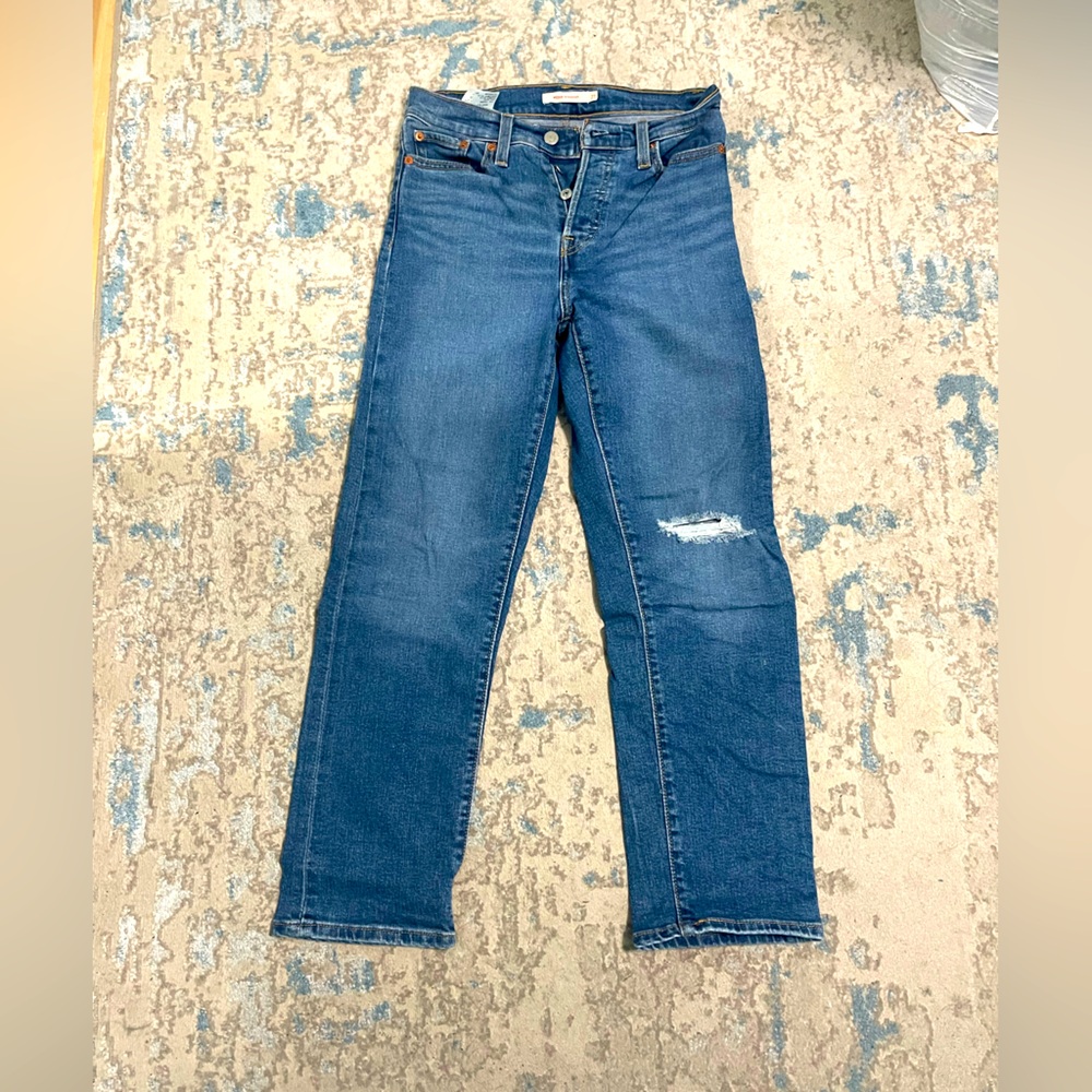 LEVI’s WEDGIE STRAIGHT  SIZE 27